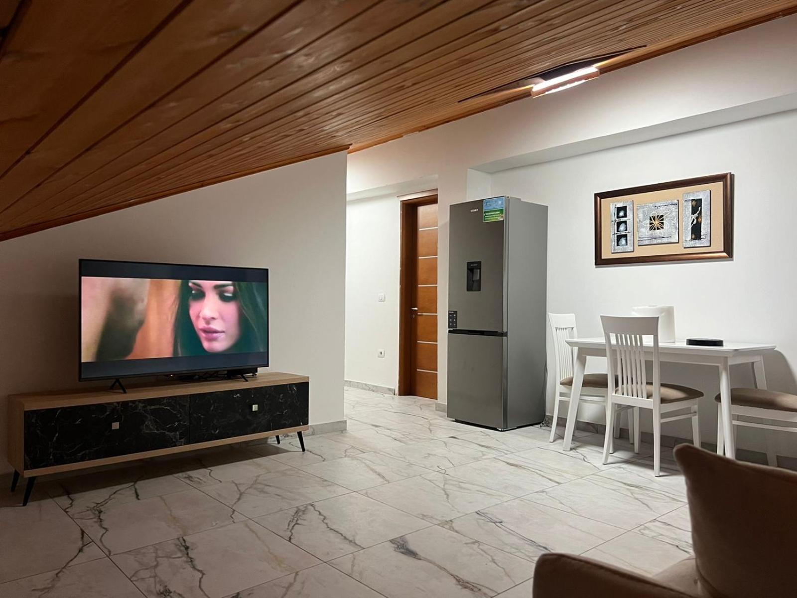 Kanaj And Appartement