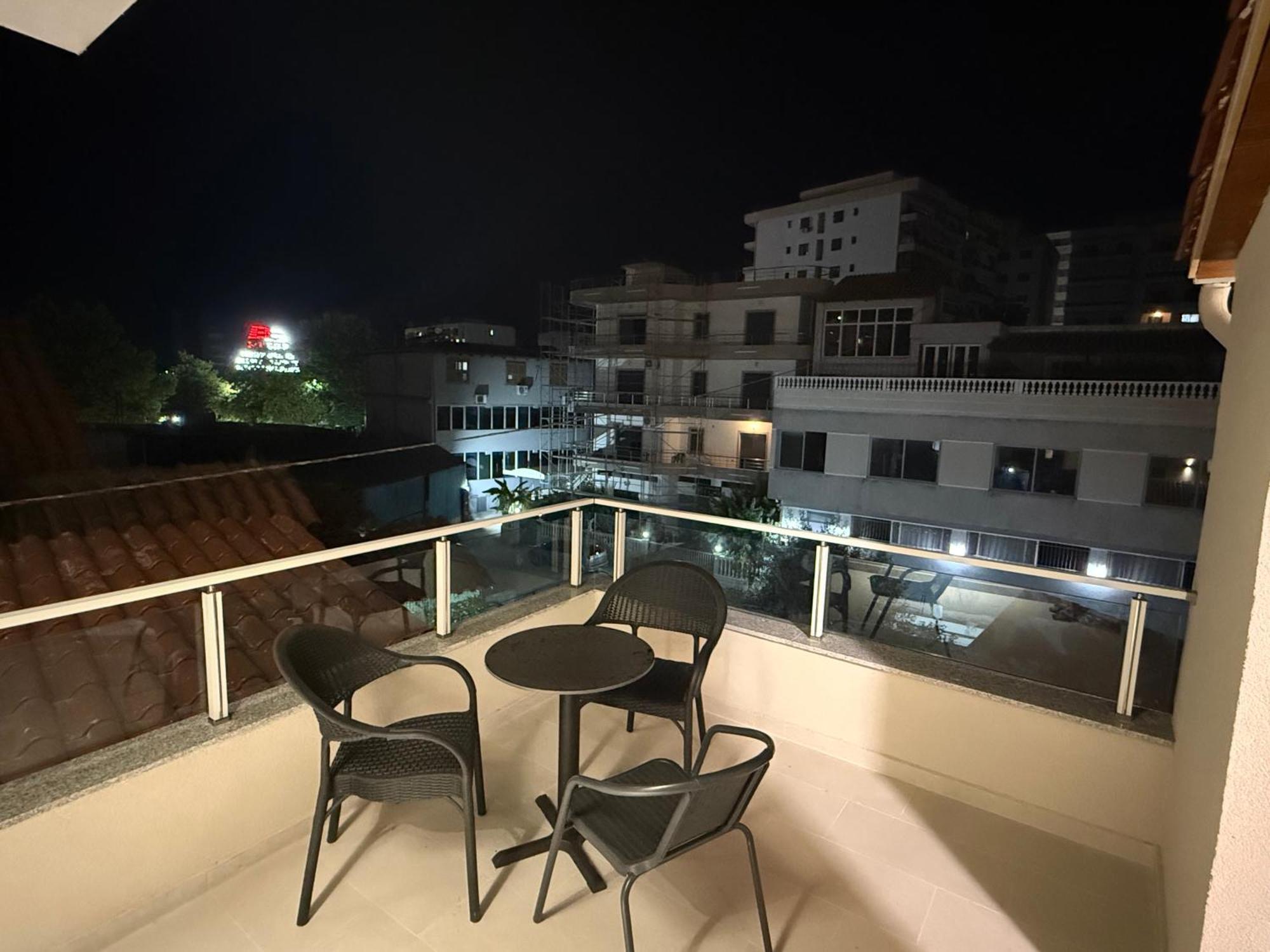 Apartamento Kanaj And Vlorë